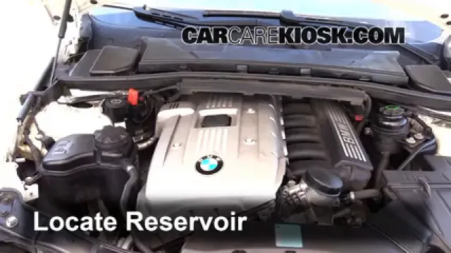 2006 BMW 325i 3.0L 6 Cyl. Liquide essuie-glace Ajouter du liquide